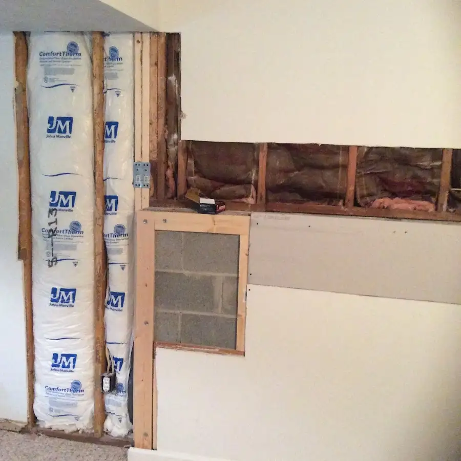Wall insulation replacement during Structural Drying in Cambridge